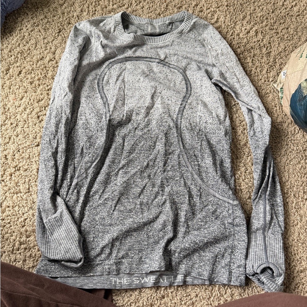 Lululemon Athletica Gray Long Sleeve Top